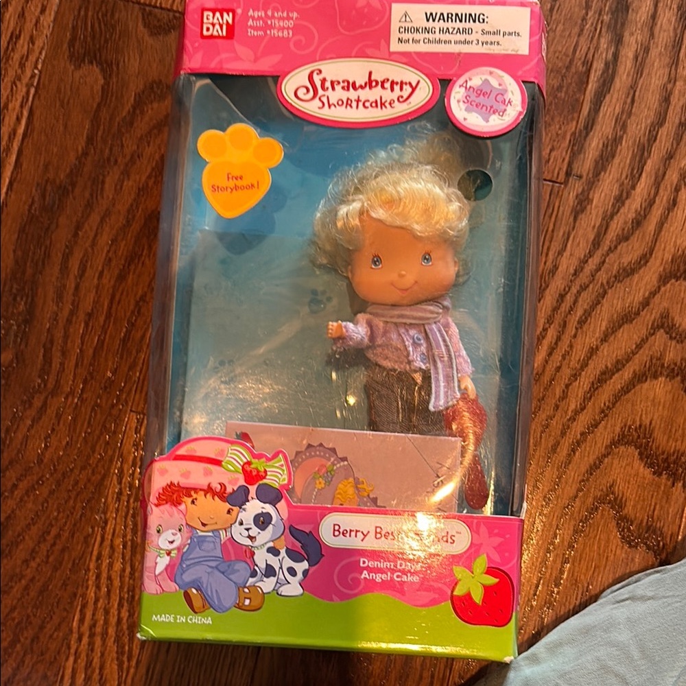 Strawberry Shortcake Berry Best Friends Doll. Denim days angel cake